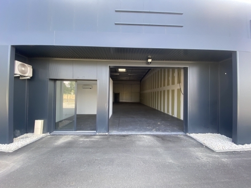 Saint Caprais 170 m² Entrepôt