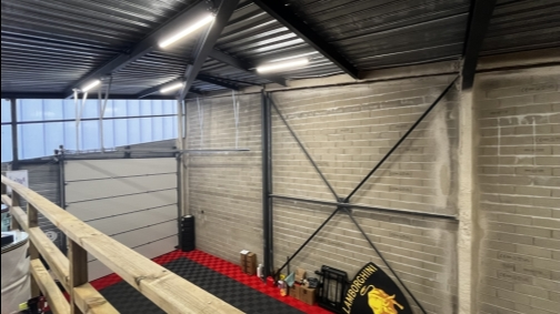 Mérignac 250 m² Entrepôt