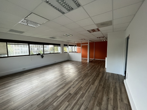 Mérignac 245m² Bureaux
