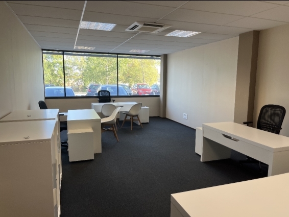 Bruges 30m² Bureaux