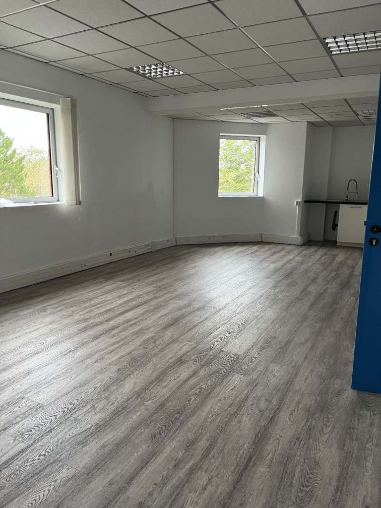 Pessac 583m² Bureaux