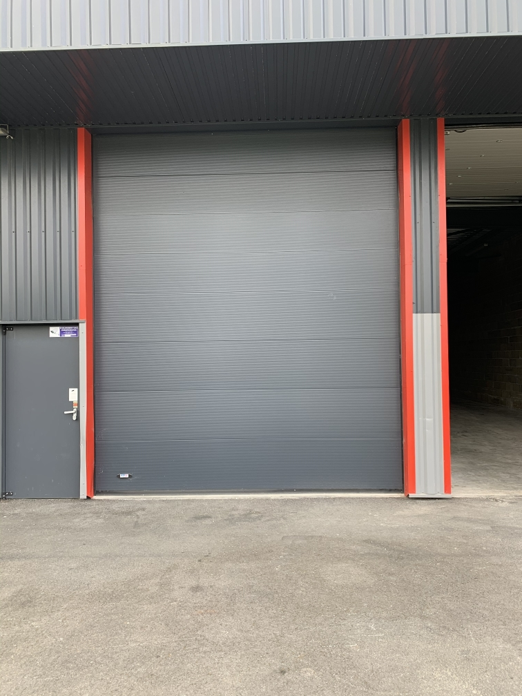 Cadaujac 143m² Entrepôt