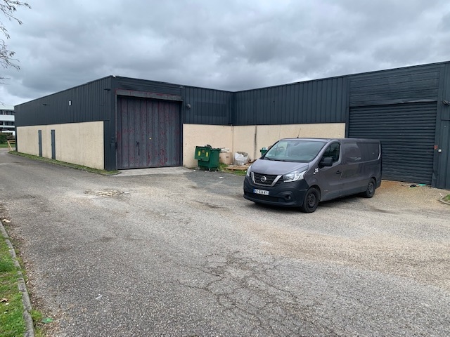 Mérignac 530m² Entrepôt
