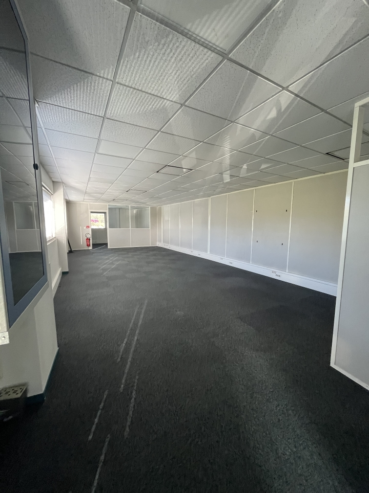 Villenave d&rsquo;Ornon 94m² Bureaux