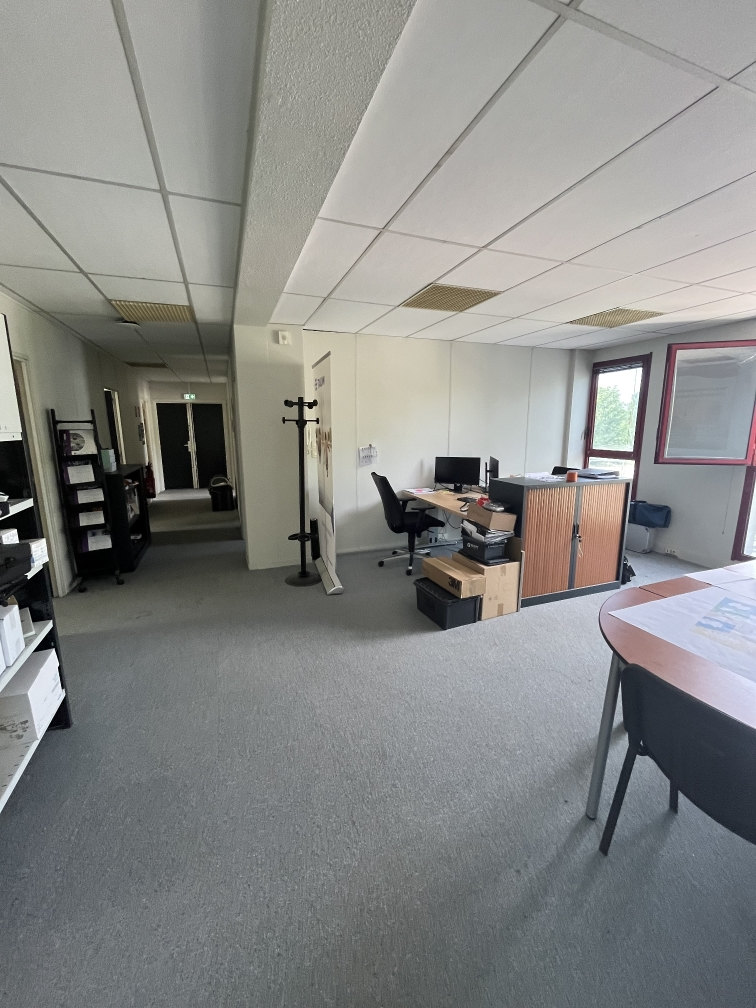 Bègles 118m² Bureaux