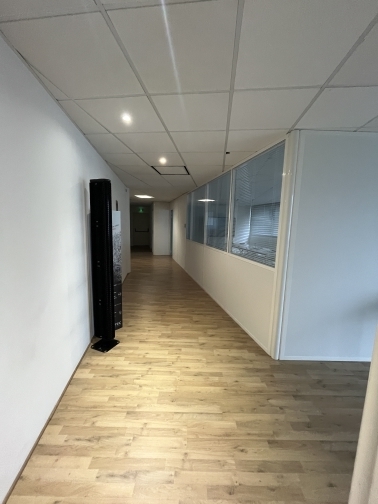 MERIGNAC 143 M² CLENT ADER
