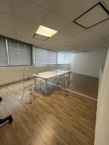 MERIGNAC 143 M² CLENT ADER