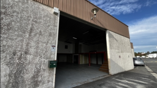 Eysines 250 m² Entrepôt
