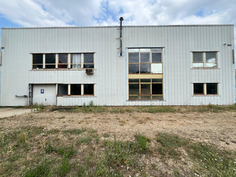 ENTREPÔT + BUREAUX 450 M² BEAUTIRAN