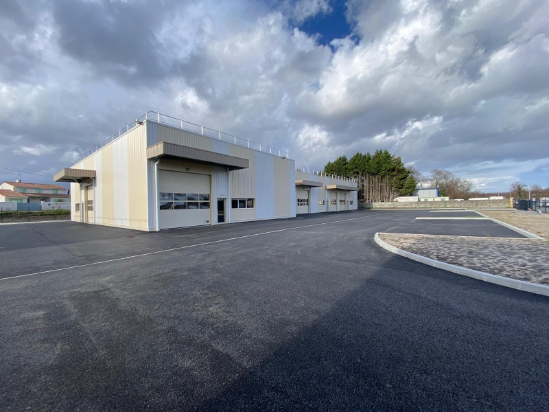 ENTREPÔT 145-1075 M² LOCATION/VENTE BLANQUEFORT